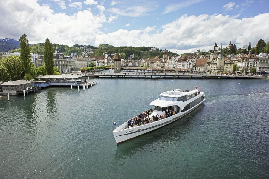 From Zurich: Day Trip to Lucerne with Optional Yacht Cruise - Lucerne free time: how to use the 6 hours well