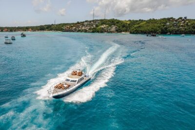 Full Day Nusa Penida by Honey Milk Yacht 13 meters - Getting going in Serangan: coffee, welcome drinks, and a fast crossing