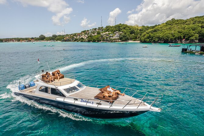 Full Day Nusa Penida by Honey Milk Yacht 13 meters - Khamara lunch: where the meal comes with beach access