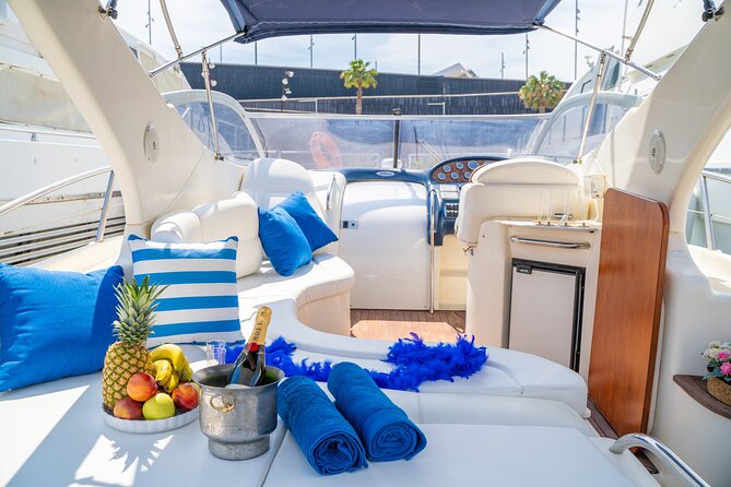 Gobbi Yacht Rental in Barcelona 9 Pax 2/4/8hs - 2, 4, or 8 Hours: What Each Option Really Buys You