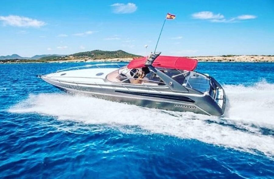 Gran Canaria: Private yacht excursion with Aperitif, drinks and snorkeling - Cava, open bar, and snacks: what’s actually included