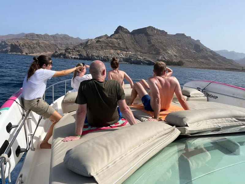Gran Canaria: Shared yacht excursion with beverages, lunch and snorkeling - Snacks, Lunch-Style Appetizer, and the Included Open Bar