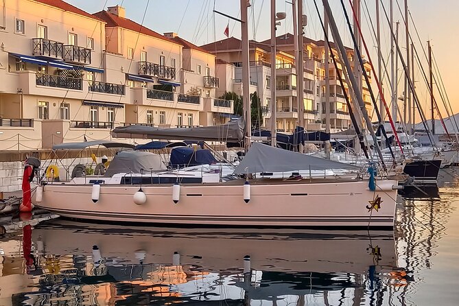 Half day charter on private sailing yacht in Gibraltar - Food onboard: tapas-style meals and snacking that actually feels vacation-worthy