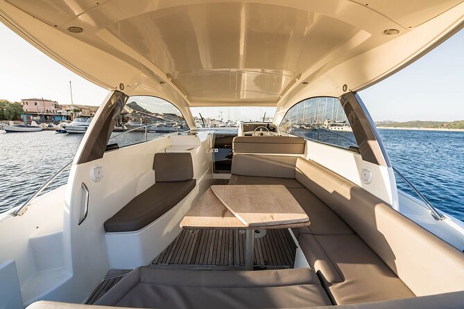 Half Day Private Yacht Tour in Madeira with Paddleboard & Snorkel - Private yacht time: Madeira from the water