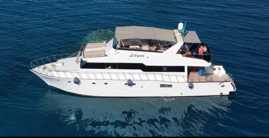 Hurghada: Luxury Yacht Trip with Personal Crew and Chef - Why this yacht day feels different than a standard Hurghada tour