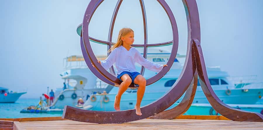 Hurghada: Paradise Island Yacht Cruise, Lunch & Snorkeling - Price and Value for a $24 Red Sea Day