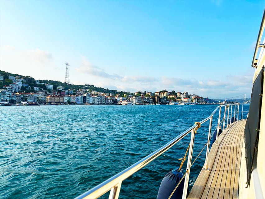 Istanbul: Bosphorus and Golden Horn Sunset Yacht Cruise - Who This Cruise Is Best For