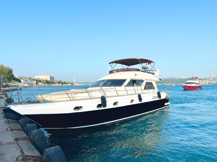 Istanbul: Bosphorus and Golden Horn Sunset Yacht Cruise - The Bosphorus Bridge Moment: Why This Timing Matters