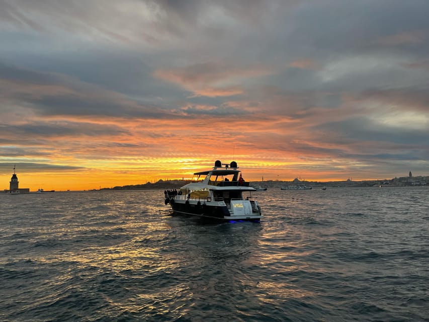 Istanbul: Bosphorus Sunset Yacht Cruise with Live Guide - Sound, wind, and the deck reality check