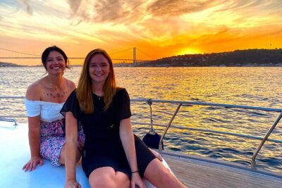 Istanbul Bosphorus Sunset Yacht Cruise With Live Guide And Snacks - The yacht experience: comfort, snacks, and what’s actually included