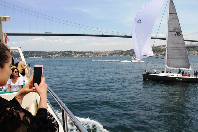 Istanbul Bosphorus Yacht Experience – Asian Side Visit in Kanlica - Kucuksu Palace and Kız Kulesi: small moments with big storytelling