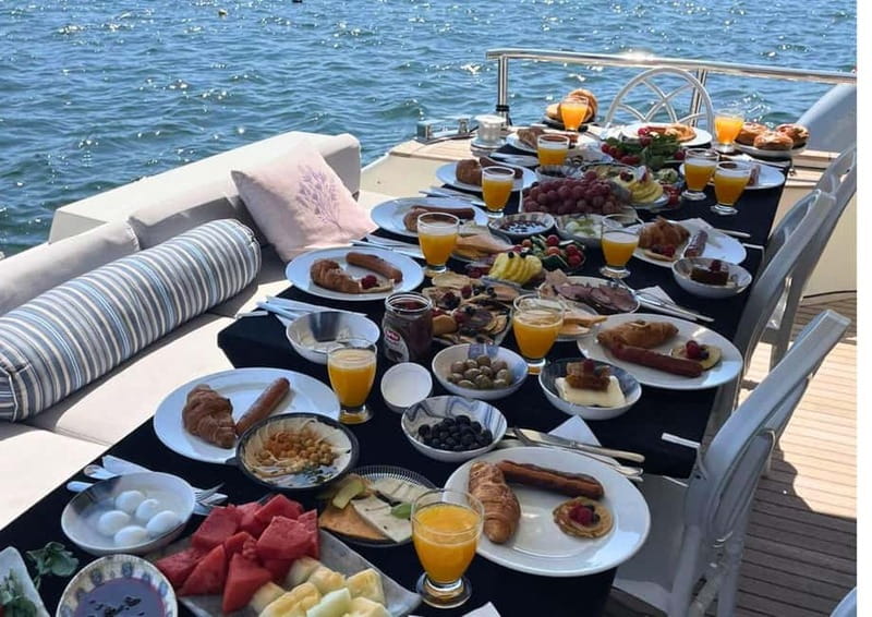 Istanbul: Morning Bosphorus Yacht Cruise w/Turkish Breakfast - When to Go, Weather, and Who Should Rethink It
