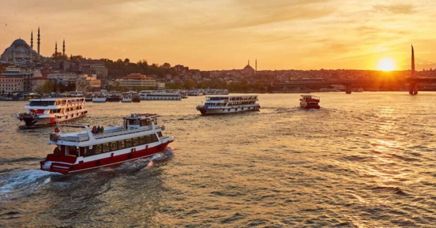 Istanbul: Private Bosphorus Cruise By Luxury Yacht - Rumeli Fortress and Anadolu Hisarı: Fortifications That Explain the Strait