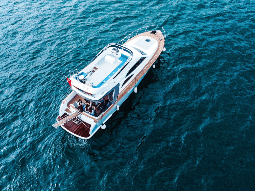 Istanbul: Private Bosphorus Tour On Luxury Yacht - Price and value for $396 per group (up to 10)
