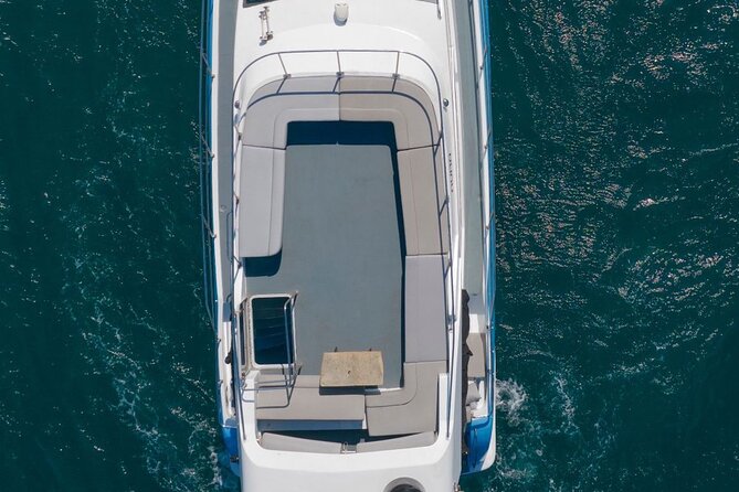 Istanbul Private Luxury Yacht on Bosphorus 14 mt 46feet - A 14-meter private yacht that feels calm, not cramped