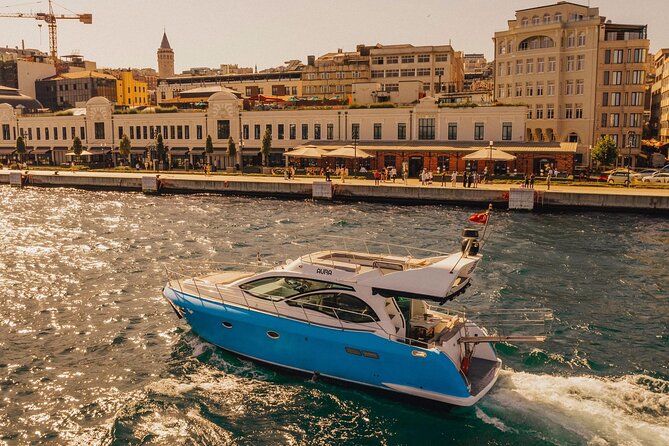 Istanbul Private Luxury Yacht on Bosphorus 14 mt 46feet - Kuzguncuk to Maiden’s Tower: neighborhood charm meets legend
