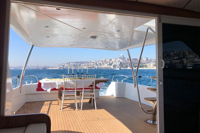 Istanbul Private Yacht Tour - 2 Hours - Maiden’s Tower and the Bosphorus Strait: The “Postcard Moment” You Can Control