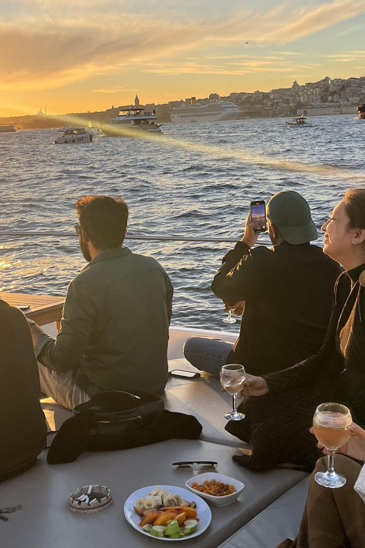 Istanbul: Small Group Yacht Tour with Unlimited Wine - Getting On Board at Kardeşim Sokak (Without Losing Your Mind)