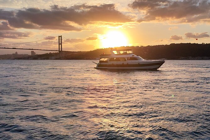 Istanbul Sunset Cruise With Luxury Yacht On Bosphorus - European Shore Highlights: Dolmabahçe, Galata Tower, and Ortaköy from the Water