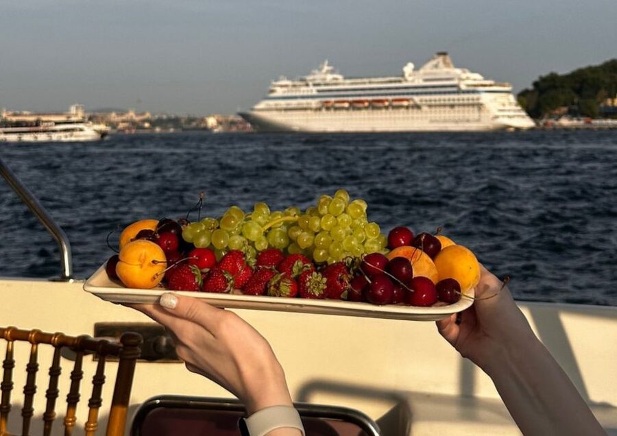 Istanbul: Sunset or Day Small-Group Yacht Cruise with Snacks - Bosphorus Bridge, Bebek, and Kuleli: the “in-between” views are the point