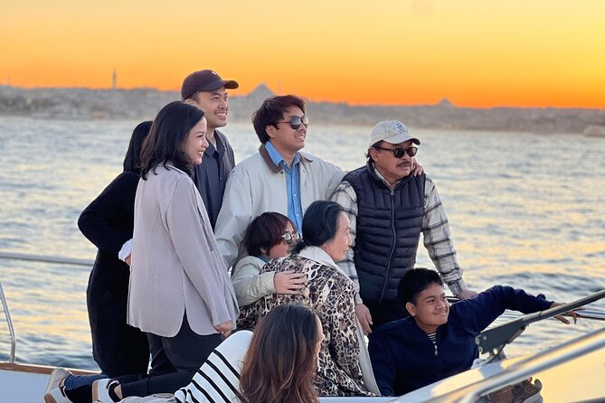 Istanbul Sunset Yacht Cruise on the Bosphorus with Transfers - Meeting point and transfers: the part you should plan twice