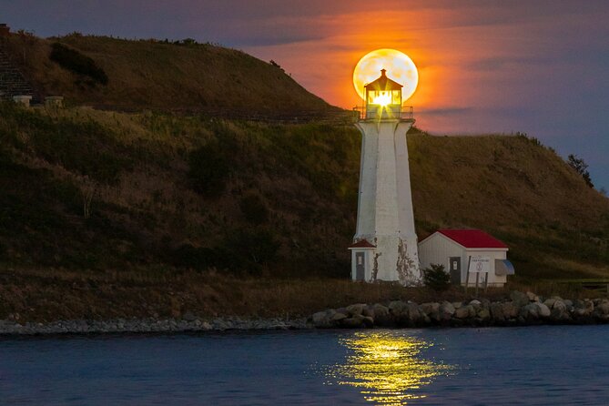JFarwell Moonlight Yacht Cruise from Halifax Waterfront - A 90-minute Halifax night plan that fits real life