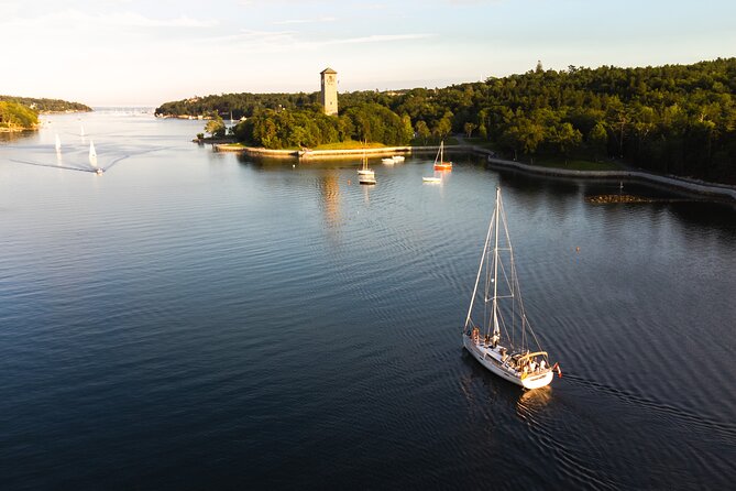 JFarwell Private Yacht Wine & Cheese Sunset Sail - Key things to know before you cast off