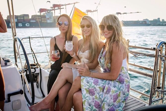 JFarwell Sunset Wine and Cheese Yacht Sailing - Price and value: what you’re actually paying for