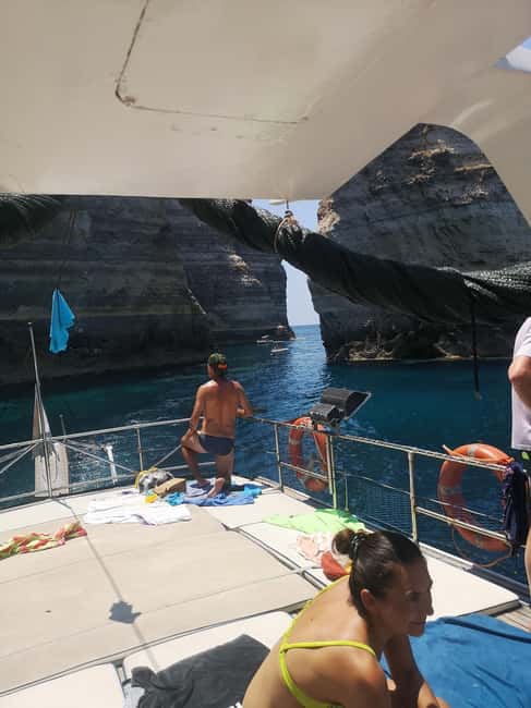 Lampedusa: Yacht excursion, swimming stops and typical lunch - Isola dei conigli (Rabbit Island): the longest stop for real swim time