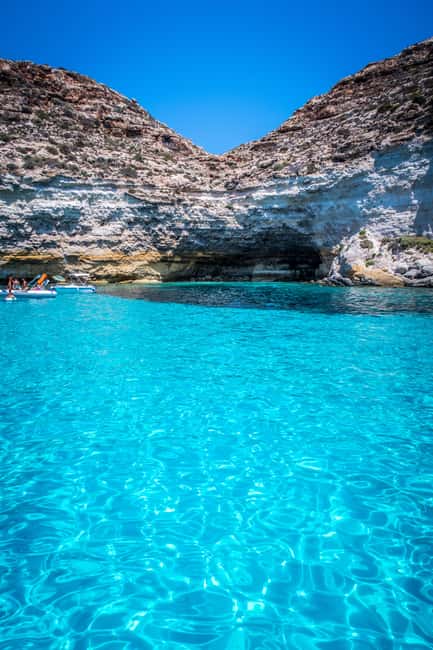 Lampedusa: Yacht excursion, swimming stops and typical lunch - Cala Pulcino and Capo Ponente: short stops that keep the tour lively