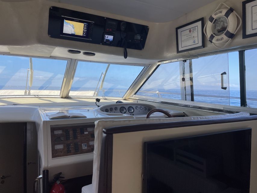 Las Galletas: Private Luxury Yacht Cruise with Lunch - Getting Away From the Marina: Las Galletas to Open Water