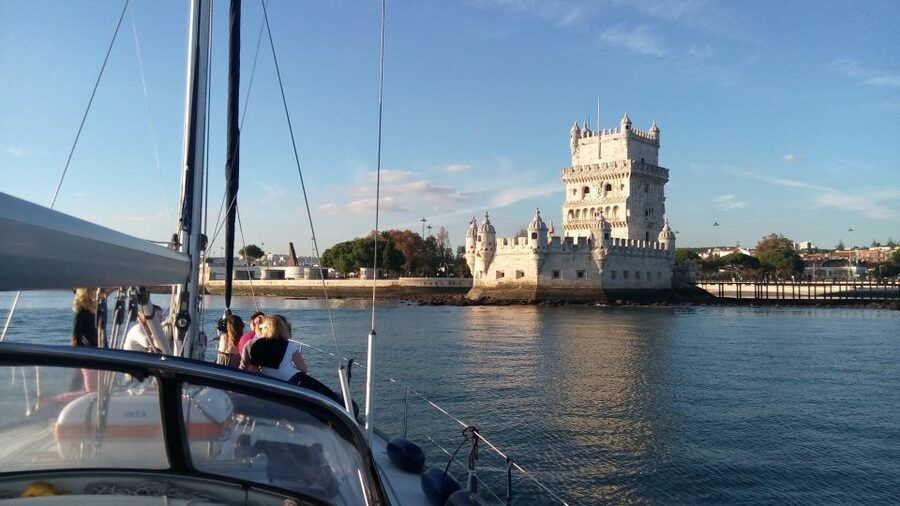 Lisbon: 2-Hour Sailing Yacht Cruise & Guided Tour w/2 drinks - Vasco de Gama Bridge: Modern Lisbon at Full Scale