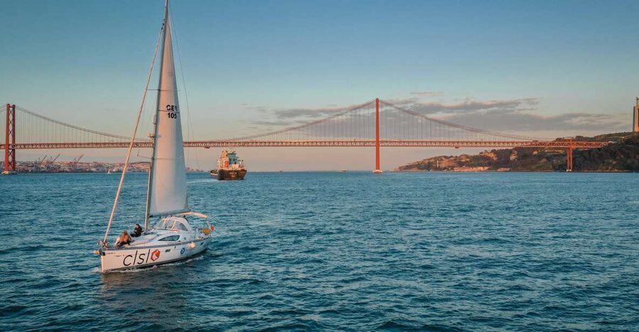 Lisbon: Private Tagus River Yacht Tour - Why sail the Tagus River for Lisbon landmarks?