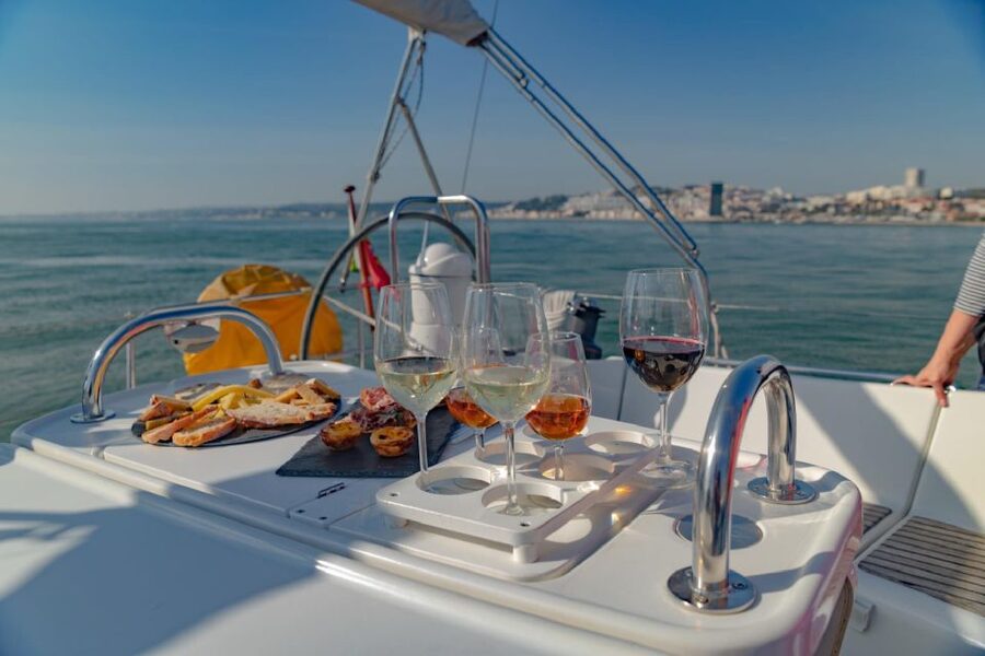 Lisbon: Private Tagus River Yacht Tour - Comfort onboard: blankets, Wi‑Fi, and keeping it easy