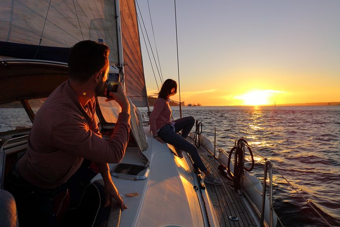 Lisbon Sunset Sailing Tour on Luxury Sailing Yacht with 2 Drinks - Group size and pacing: why up to 14 people feels right