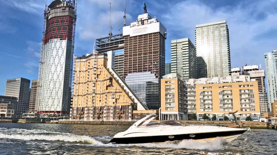 London: 2 hour private luxury yacht hire on the River Thames - The Shard: modern London in the same cruise as the classics