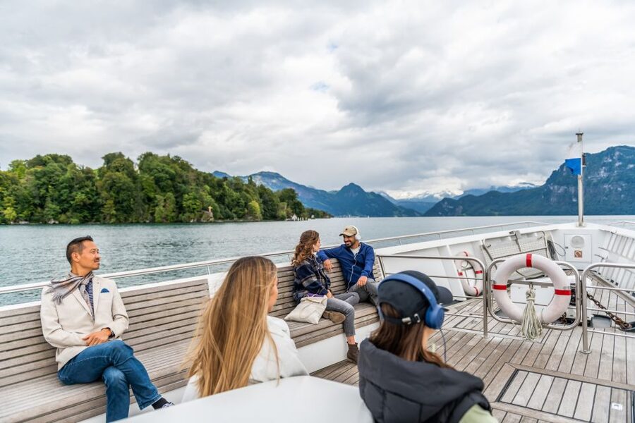 Lucerne: 1-Hour Cruise on Panoramic Yacht - Route highlights: Meggenhorn, Bürgenstock, and Richard Wagner’s stop