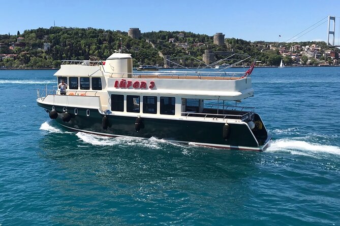 Luxurious Bosphorus Small Group Sunset Yacht Cruise with Snacks - Key highlights to look for