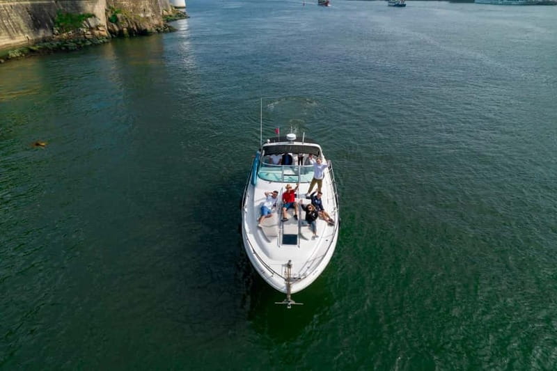 Luxury Douro Yacht Tour: Scenic Views & Complimentary Drinks - Who Should Book This Private Douro Yacht Tour