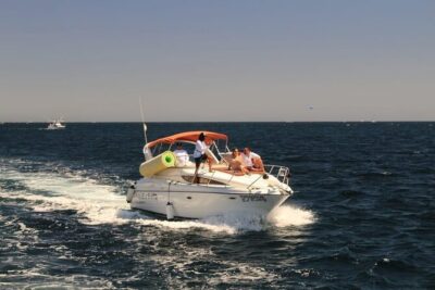 Luxury Experience on Private Yacht 34ft in Cabo - El Arco de Cabo San Lucas: Getting the Best Angles on the Famous Arch