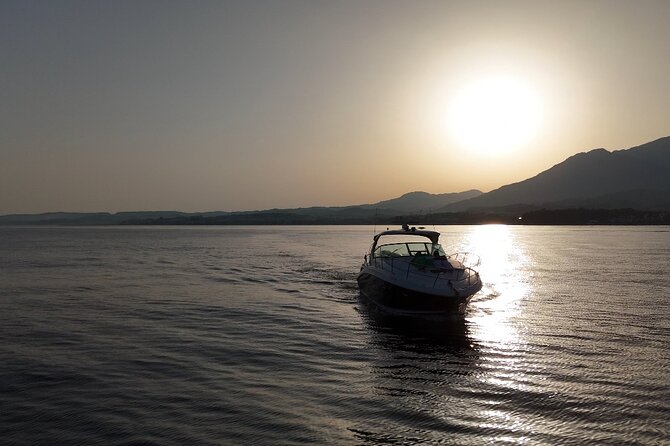 Luxury Motor Yacht in Estepona. Dophin spotting, swimming, etc - Weather, timing, and why “good sea conditions” matter