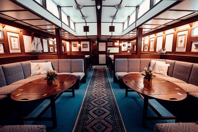 Luxury Northern Lights Yacht Cruise with Hot Tub from Tromsø - Luxury details that quietly improve the experience