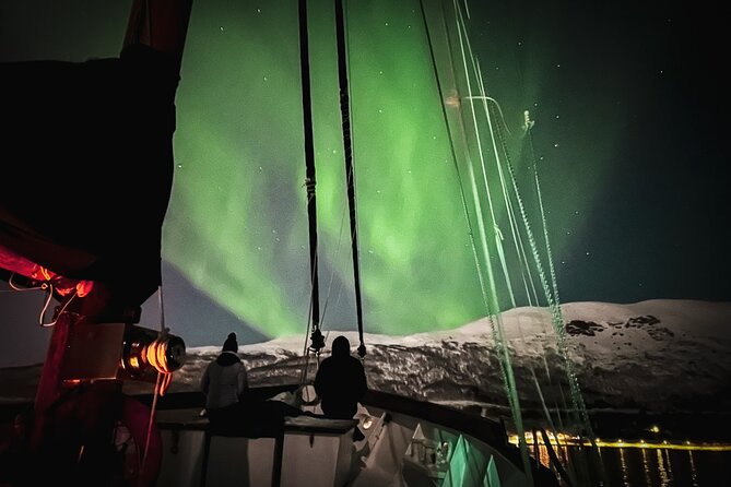 Luxury Northern Lights Yacht Cruise with Hot Tub from Tromsø - Price and value check for $344.96 per person