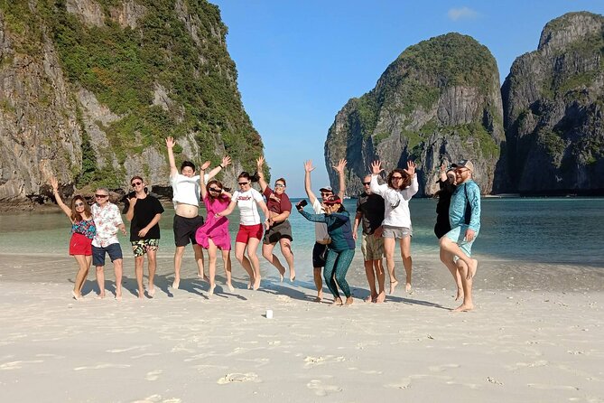 Luxury Private Motor Yacht Charter by Simba Sea Trips - Stop 4: Hong Island sea canoeing in hongs and caves
