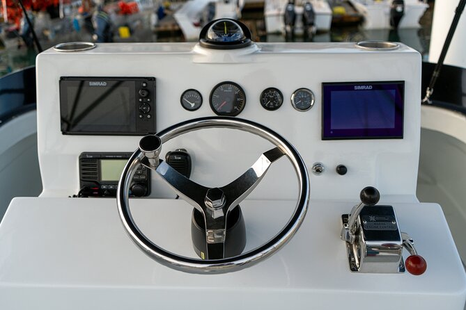 Luxury Private Yacht Charter in Cabo San Lucas Mexico - What a private Cabo yacht charter is really like for up to 6
