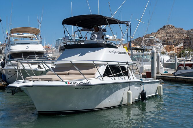 Luxury Private Yacht Charter in Cabo San Lucas Mexico - Lover’s Beach, Pelican Rock, and the sea lion colony in one short loop
