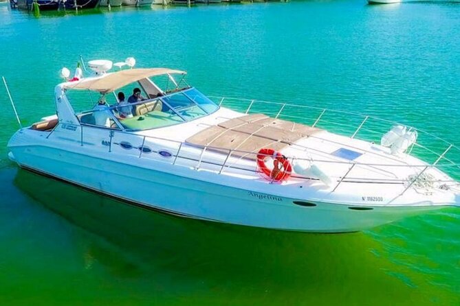 Luxury Private Yacht Rental by the Turquoise Waters of the Caribbean. - Key highlights to notice before you go
