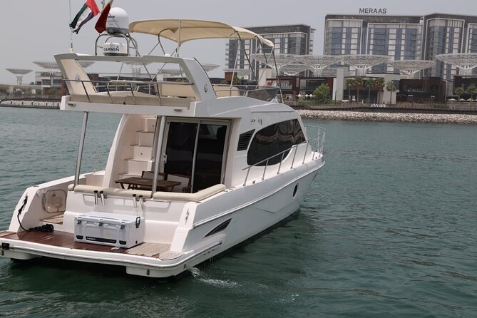 Luxury Yacht Charter : Dubai Marina, Atlantis The Palm & Burj Al Arab - Dubai Marina by yacht: why this route is worth it