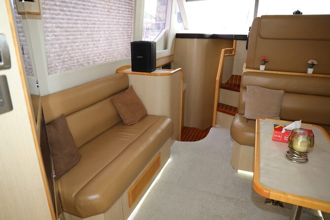 Luxury Yacht Charter : Dubai Marina, Atlantis The Palm & Burj Al Arab - Who should book this Dubai Marina yacht charter?