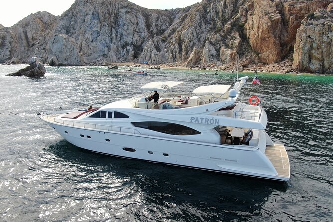 Luxury Yacht Charter in Cabo San Lucas - Ferretti 88ft. - Ferretti 88ft Yacht Time in Cabo San Lucas